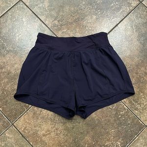 LULULEMON SHORTS!! 6